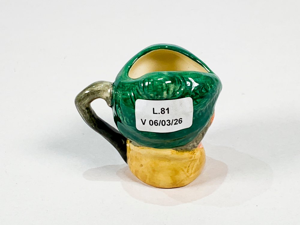 Jarra Royal Doulton con motivo Auld Mac - imagen 3