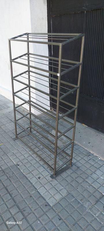 Estantería de metal para almacenamiento - imagen 2