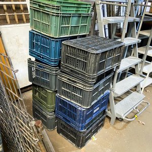 Lote anterior: Lote de 20 Cajones Plásticos Usados de Varios Colores