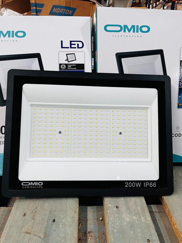 Lote x3 Reflectores LED 150W Luz Fría OMIO - imagen 1