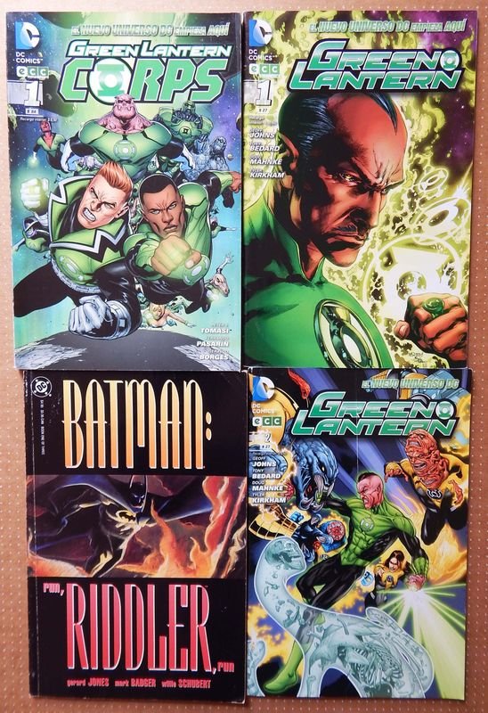 Lote de 4 Revistas de Cómics: Green Lantern y Batman - imagen 1