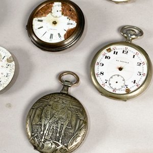 Lote de Esferas y Cajas de Relojes de Bolsillo Antiguos - imagen 2