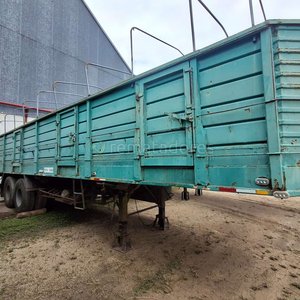 Lote siguiente: Acoplado Tolva Metálico Verde para Carga