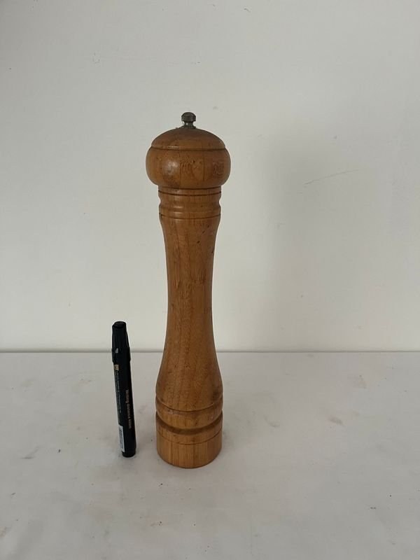 Pimentero de madera con características únicas - imagen 6