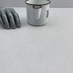 Lechera Esmaltada Blanca con Diseños Florales - imagen 6