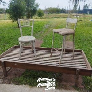 Cama tipo taburete y silla de madera - imagen 3