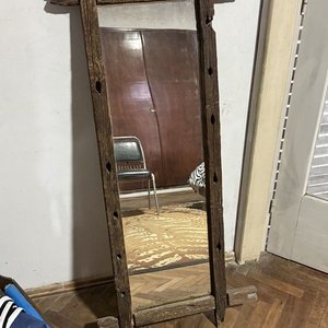 Espejo Vertical Rústico con Marco de Madera Recuperada - imagen 4