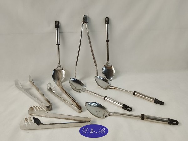 Conjunto de Utensilios de Cocina en Metal