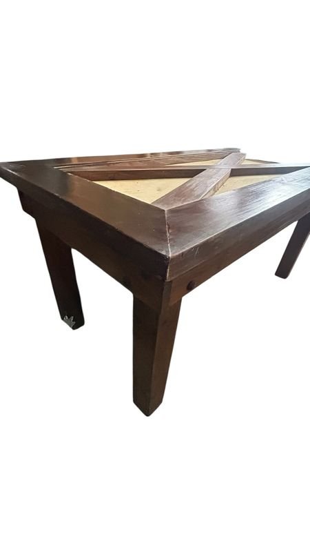 Mesa de comedor de madera de alta calidad - imagen 4
