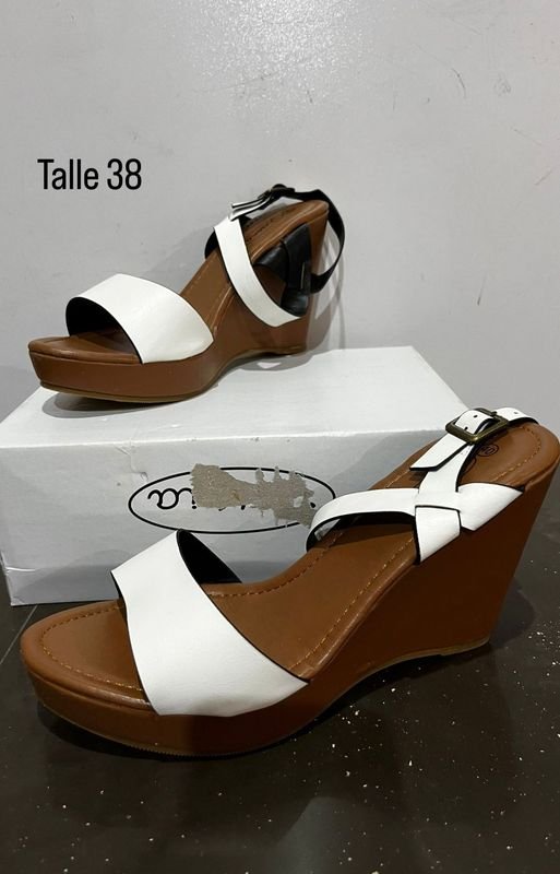 Item 873826 - Image 2