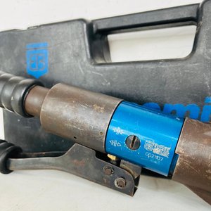 Prensa Hidráulica para Terminales de Cables - imagen 3