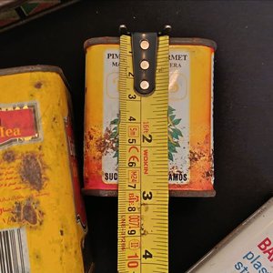 Lote de Latas Antiguas: Geniol, Lipton, Band-Aid y Más - imagen 6