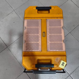 Caja de Herramientas Mano con Ruedas y Compartimentos Transparentes - imagen 3