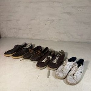 Lote siguiente: Lote de 4 pares de zapatos de hombre