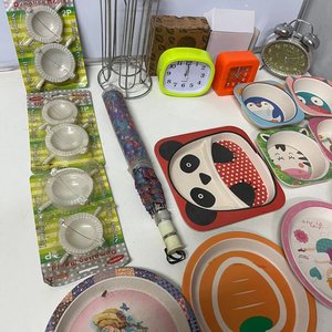 Lote de Utensilios de Cocina, Vajilla Infantil y Relojes Despertador - imagen 11