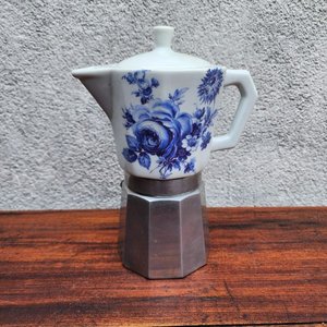 Cafetera Italiana Grande de Loza Blanca con Flores Azules - imagen 2