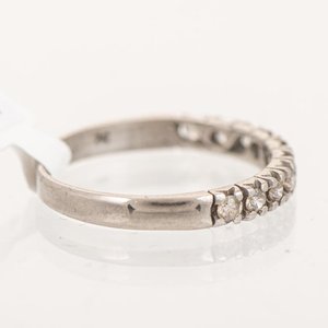 Anillo Medio Sin Fin Oro Blanco 18k con Circonias - imagen 2