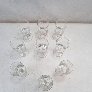 Juego de 9 Copas de Cristal Transparente con Base Torneada - imagen 4