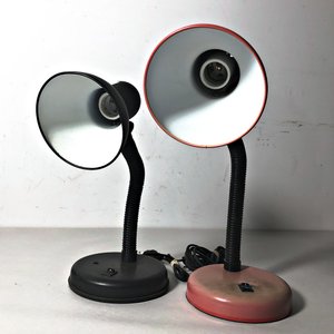 Cafetera Cuori Profumo y Dos Lámparas de Escritorio - imagen 2