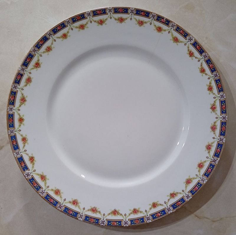 Plato de Loza FRANCESA; LIMOGES (borde floral) - imagen 1