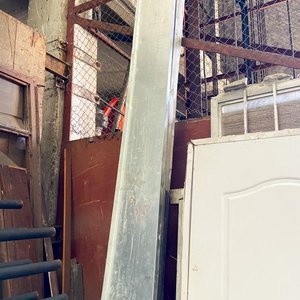 Lote siguiente: Nueve Chapones Galvanizados Tipo Babeta 307 x 22 cm
