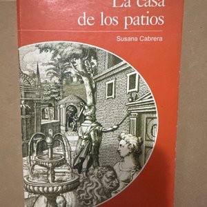 Lote siguiente: Libro "La casa de los patios" de Susana Cabrera
