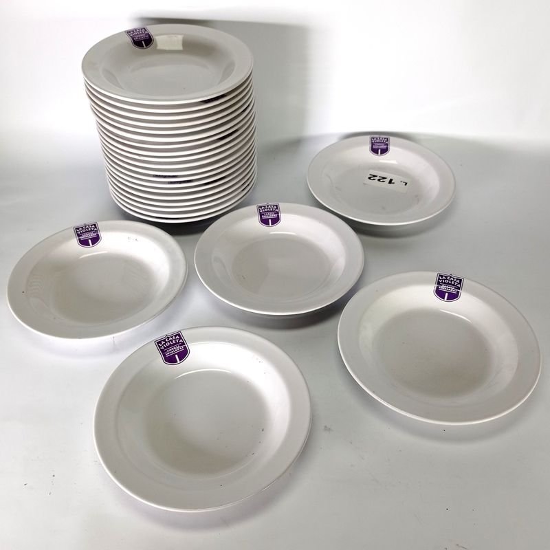 Platos de porcelana Olmos con logo de La Casa Violeta - imagen 2