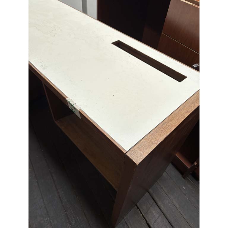 Item 2104612 - Image 1