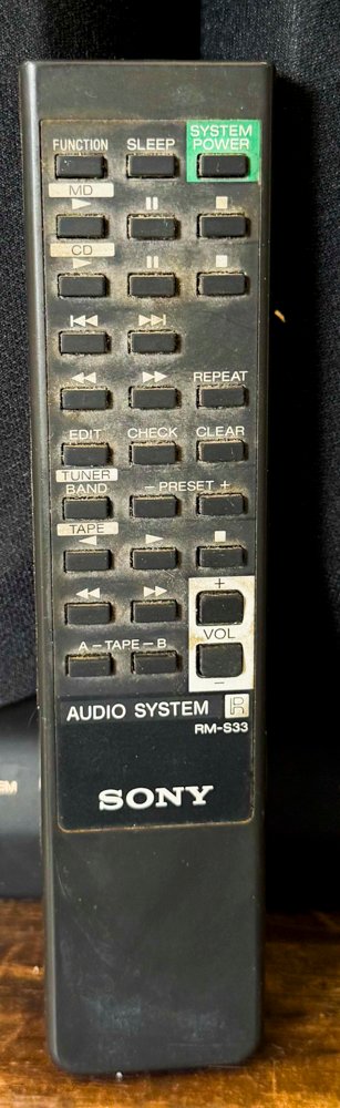 Equipo de audio SONY con 2 parlantes y control remoto - imagen 3