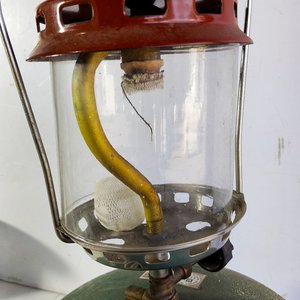 Garrafa Supergas Verde con Farol, 2 Autorradios Antiguas y Plásticos de Vehículo - imagen 6