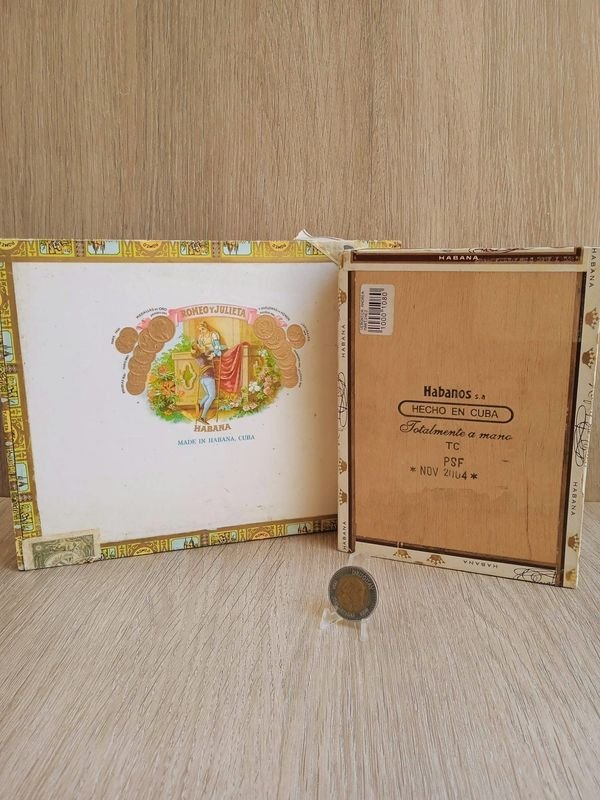 Dos cajas de Habanos y Puros en Madera para guardar Objetos - imagen 1