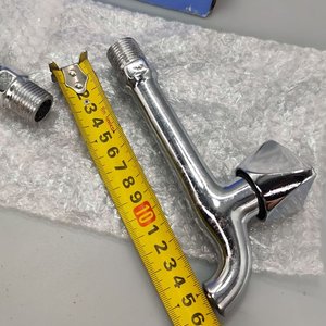 Juego de 2 Canillas Cromadas para Baño o Cocina, Entrada 1/2" - imagen 6