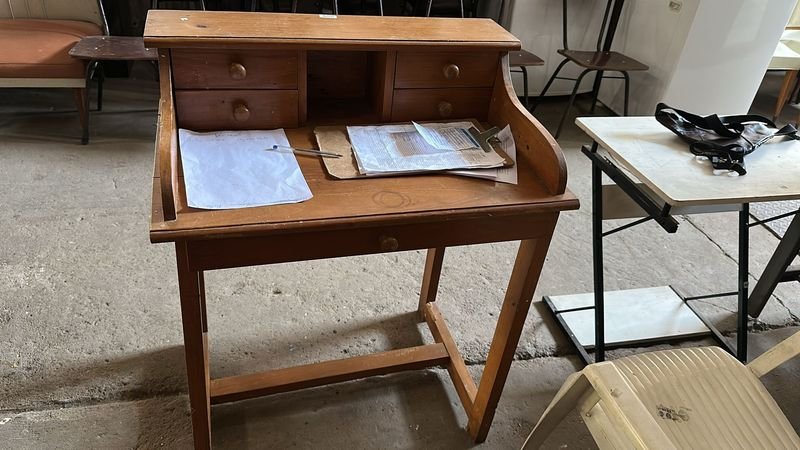 Escritorio de estilo en madera - imagen 3