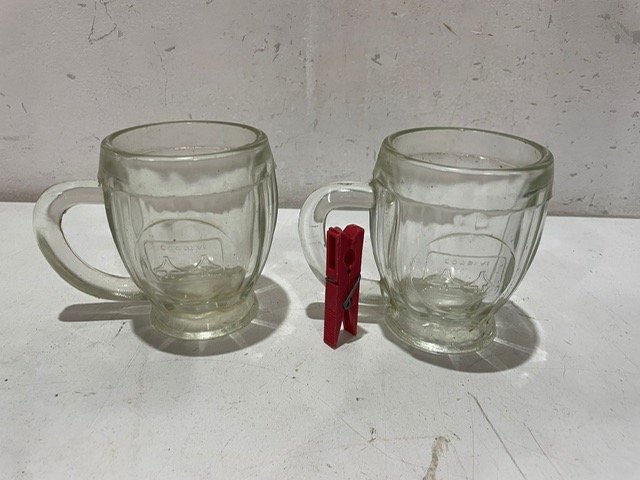 Lote siguiente: Dos vasos CODARVI de cerveza