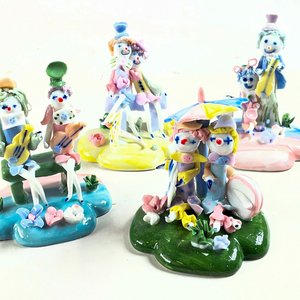 Lote siguiente: Lote de Figuras de Porcelana Estilo Payaso