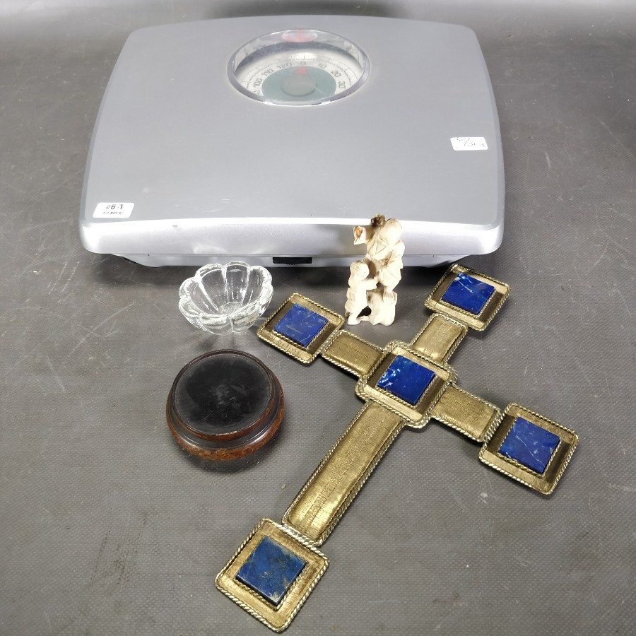 Item 15911 - Image 0