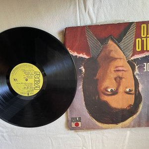 Vinilo "Algo de Mi" de Camilo Sesto (RCA) - imagen 1
