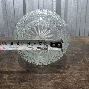 Decantador de Vidrio Transparente con Tapón y Diseño de Malla - imagen 4