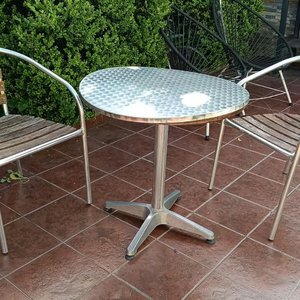 Mesa Redonda con Dos Sillas de Exterior Estructura Metálica - imagen 5