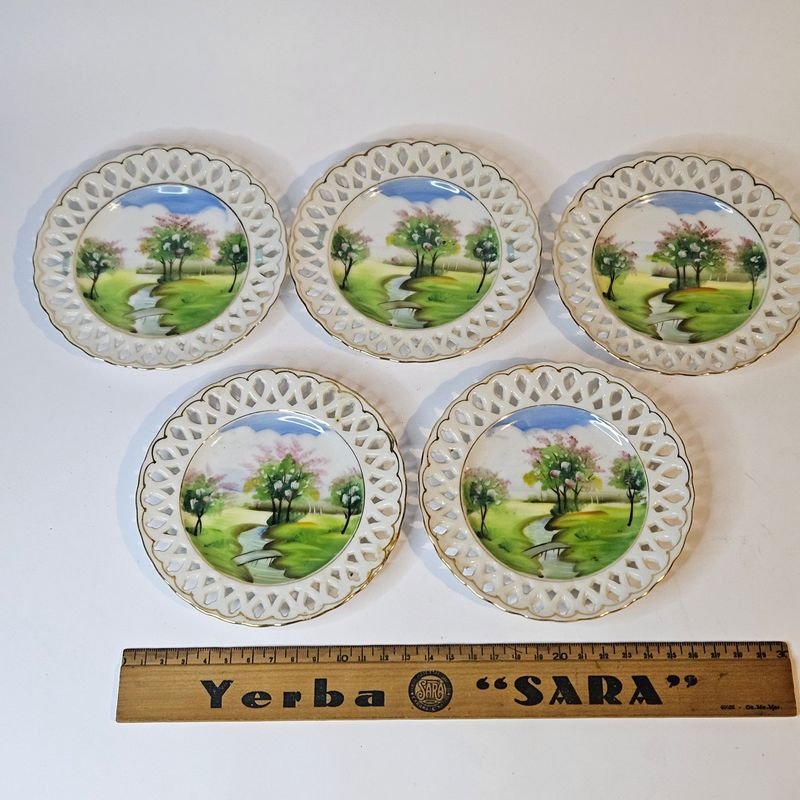 Item 852975 - Image 0