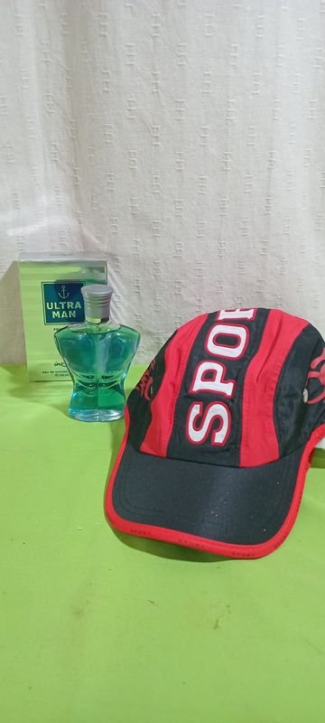 Lote anterior: Perfume y gorros con visera para hombre