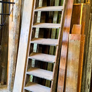 Escalera Recta de Madera Antigua con 9 Escalones - imagen 2