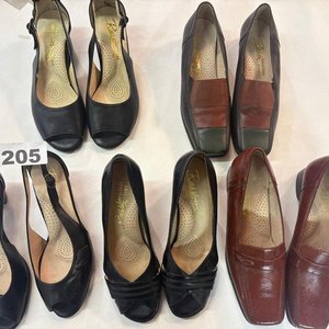 Lote anterior: Lote de 5 Pares de Zapatos de Cuero para Mujer - Talles 36 y 37