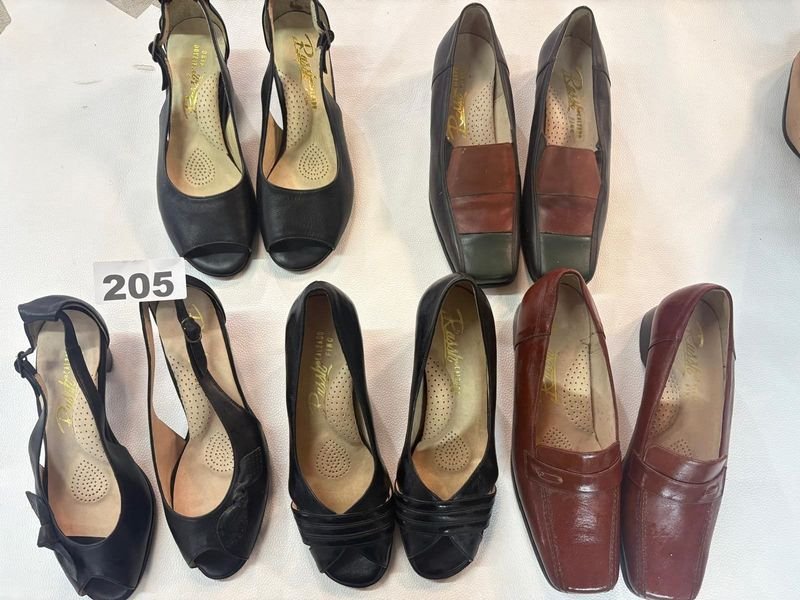 Lote de 5 Pares de Zapatos de Cuero para Mujer - Talles 36 y 37