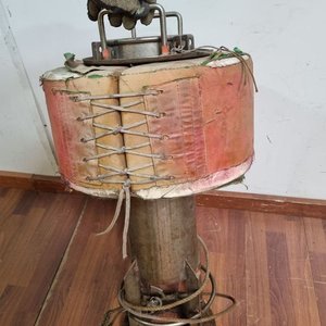 Boyarín Náutico Antiguo Decorativo con Base de Hierro y Tela Naranja/Crema - imagen 5