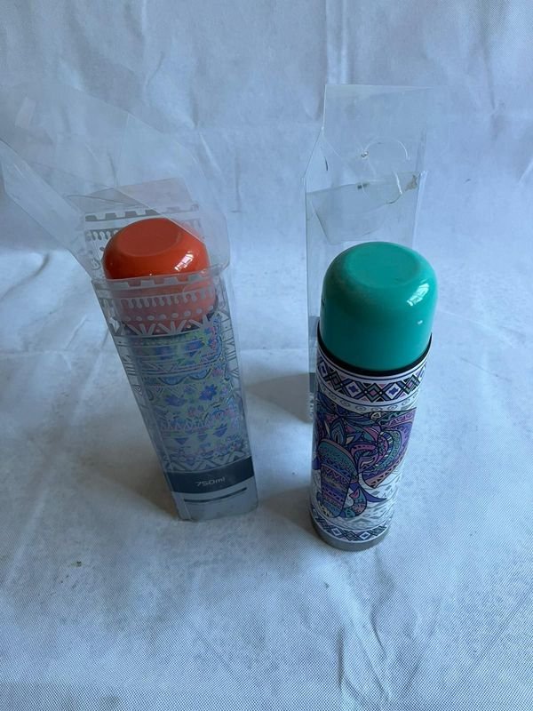 Termos Selecta con diseños decorativos - imagen 3