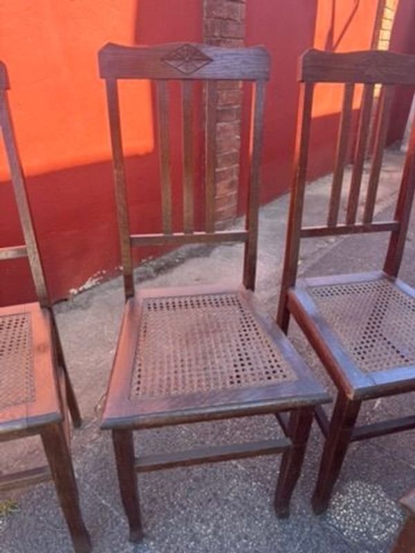 Sillas de Madera con Almohadones y Esterillado - imagen 2