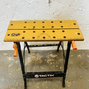 Lote #048 – Mesa de trabajo Tactix – 62x76cm - imagen 2