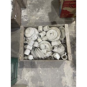 Lote de Platos y Pocillos de Café Blancos - imagen 2
