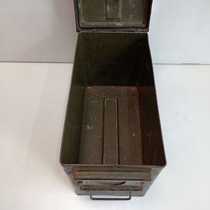 Caja Metálica para Municiones EMCO Calibre .400 con Manija - imagen 9